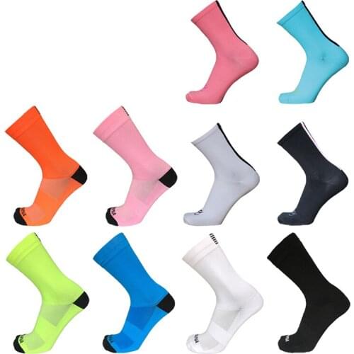 Sports Cycling Socks Compression Breathable Outdoor Pro Competition Running Bike Racing Socks Men Women Calcetines Ciclismo