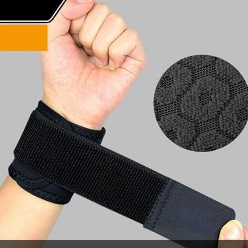 1 Pcs Black Professional Wrist Wraps with Thumb Loops Wrist Support Braces for Weight Lifting Strength Training