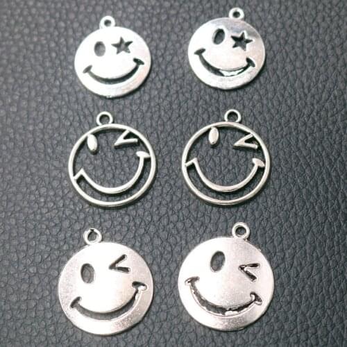 10pcs Silver Plated Smiling Face Pendants Hip Hop Necklace Bracelet Accessories DIY Charms For Jewelry Crafts Making A504