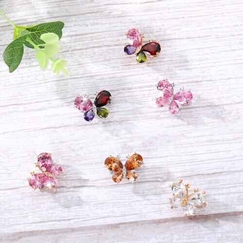 Minimalist Brooch Women Summer Boho Jewelry Crystal Butterfly Brooch Pin Female Accessories Cute Insect Brooch Pins Party Gift
