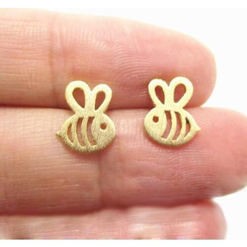 Animal shapes bees stud earrings Lovely hollow out the bees stud earrings Obesity bee stud earrings