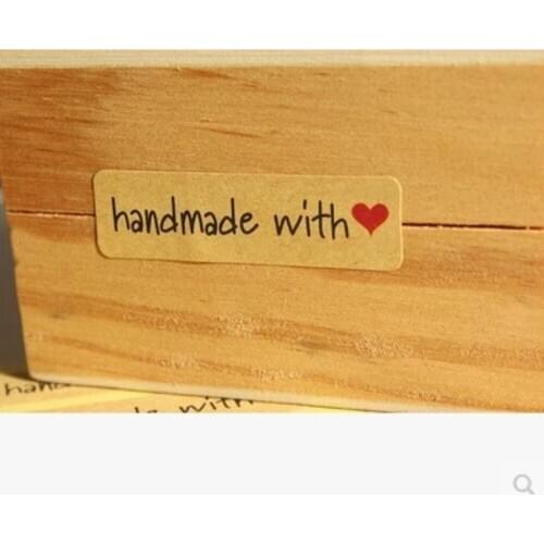 300pcs "Hand made with heart"kraft paper seal stickers for handmade products diy bakery packsge label Adhesive Sticker