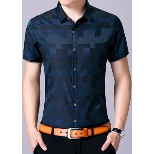 New summer mens business casual short-sleeved shirt plaid wild self-cultivation comfortable shirt