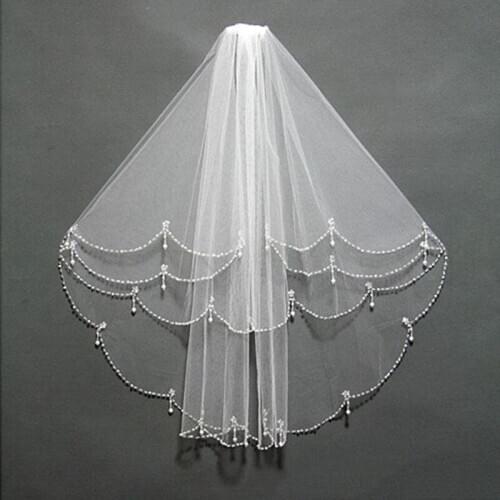 Fabulous New Arrival Bridal Veils Two Layers Beading Crystals Pearls Embellished Short Tulle For Brides Top Quality with Comb