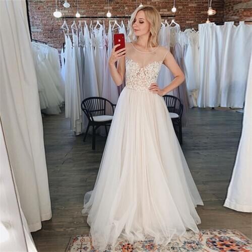 Boho A-line Wedding Dress O-Neck Sleeveless Illusion Bodice Bridal Gown Appliques Vestido De Casamento Long Wedding Gowns Custom