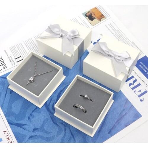 Butterfly Rose Flower Box Makeup JewelryBox Storage Ring Pendant Earring Bracelet Organizer Display Cabinet Valentines Day Gift