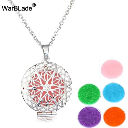 WarBLade Vintage Photo Frames Necklace Aromatherapy Hollow Locket Pendant Perfume Essential Oil Diffuser Necklace For Women Gift