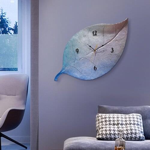 Creative 3D Stereo Wall Fashion Resin Clock European Relief Art Clock Restaurant Bedroom Silent Clock Magnetic Suspension Clock