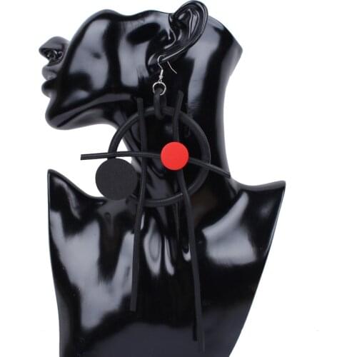 Statement Long Chain Drop Earrings Women Goth Wooden Red Bead Large Circle Dangle Earrings Long Tassel Jewelry Original Design