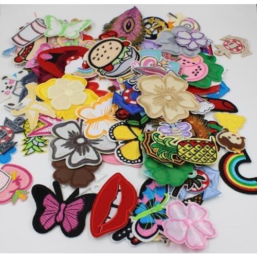 Mix 10/20 PCS /lot Random Cute Cartoon Patches Embroidery Iron Stickers For Kids Clothes Summer Style DIY Applique For Jeans