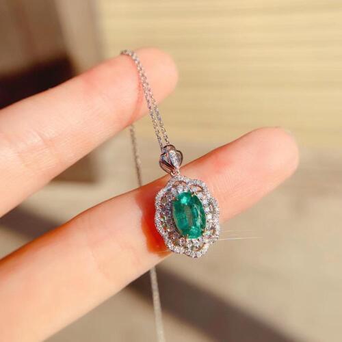AEAW Jewelry 18K White Gold 1.6ct Natural Emerald Necklace Oval Cut Green Gemstone Necklace Women Jewelry