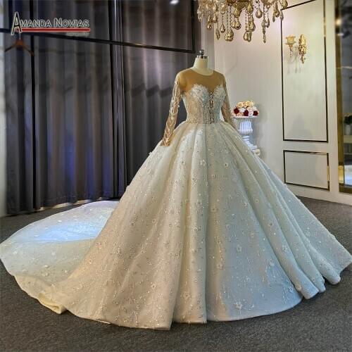 High-end quality lace wedding dress with long sleeves 2021 amanda novias design