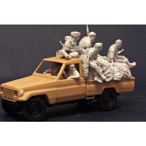 1/35 scale Modern war terrorists 7 people and parcels (Do not include pickups) miniatures Resin Model Kit figure Free Shipping