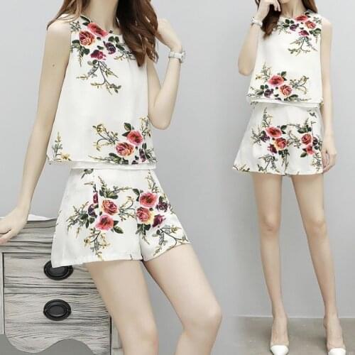 Sexy Suits Women Summer New Tank Top Floral Ruffle Sleeveless Blouse A-line Elastic Waisted Shorts Girl Blue White Two-Piece Set