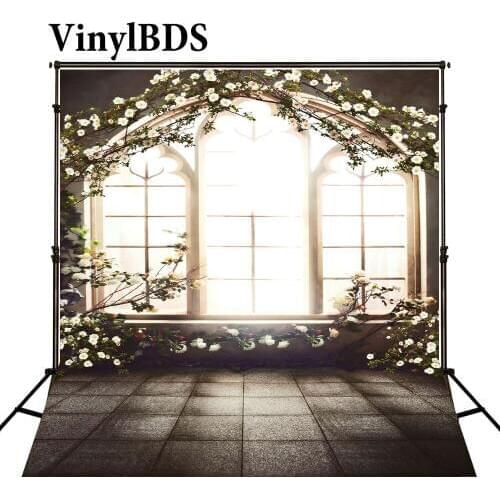 VinylBDS Korean Indoor Romantic Wedding Backdrop Brick Floor Background White Flowers Window Background for Wedding Photocall