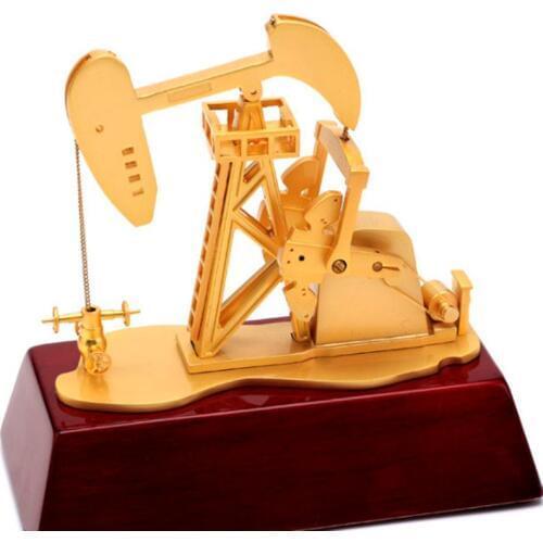 East Oil Engine machine metal oilfield oil extractor pumping unit model metal decoration gift
