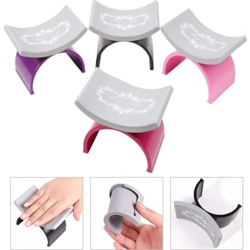 U-shaped Silicone Nail Hand Pillow Soft Hand Rests Cushion Pink Manicure Wrist Pillow For Portable Outdoor Store Home Nail Tools