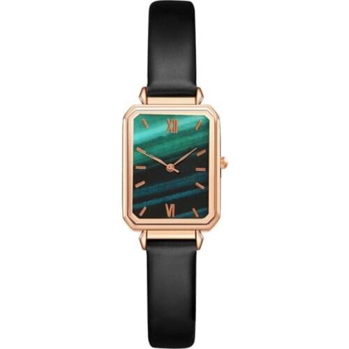 Womens Watch Simple wear resistant Green Square Indicator Analog Dial Wrist Watch with Bracelet Suitable for many Occasions
