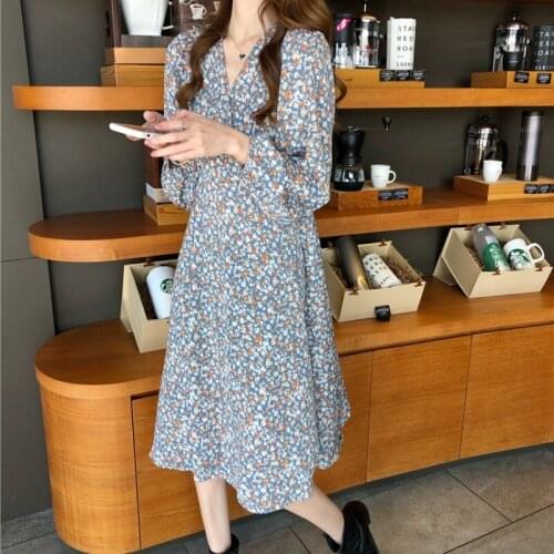 Autumn New Style French Niche Retro Thin V-neck Skirt Female Floral Puff Sleeve Waist Dress