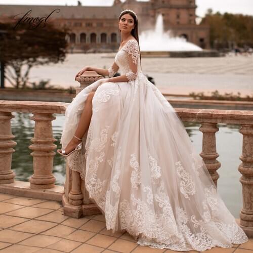 Fmogl Vestidos De Noiva Three Quarter Lace Vintage Wedding Dresses 2021 Luxury Appliques Button Court Train A Line Bride Gown