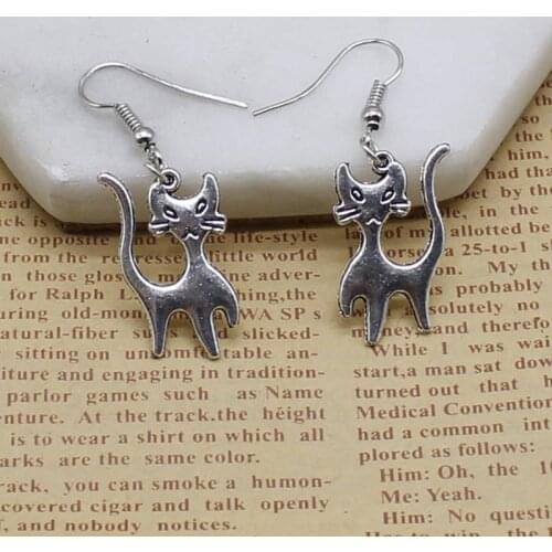 Fashion earrings jewelry Cute animal kitten pendant earrings womens gift jewelry