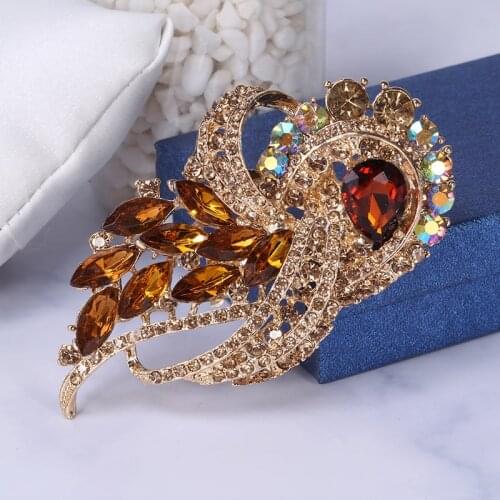 Beadsland Alloy Inlaid Rhinestone Brooch Design Fashionable High-end Clothing Accessories Pin Woman Gift MM-957