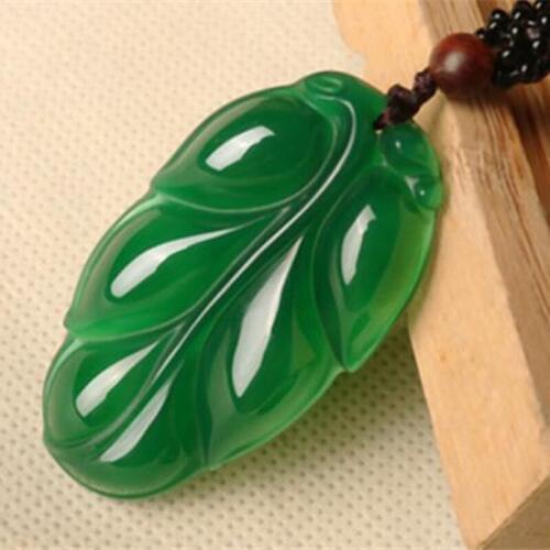 Natural Chalcedony Pendant Necklace Carved Water drop shape Leaves Agate Pendant Gift for Womens crystal Jewelry Free Rope
