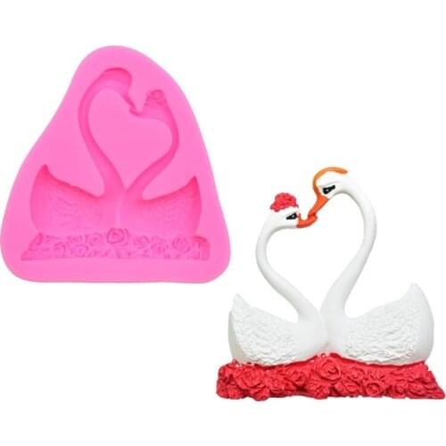 A Pair Sweet Swan Shape 3D Fondant Silicone Mold Chocolate Soap Sugarcraft Moulds Wedding Cake scented plaster Decorating Tools