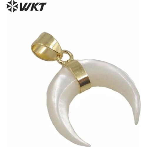 WT-JP214 Hot sales tiny crescent horn pearl pendant women fashion small size white shell crescent horn charms pendant