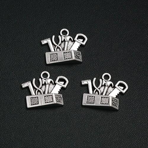 8pcs/Lots 17x22mm Antique Silver Plated Fathers Day House Tool Charms Toolbox Pendants Creative Jewelry Making Parts Hand Made