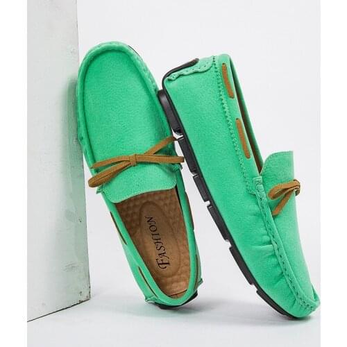 Men Casual Shoes Suede Leather Italian Fashion Men Loafers Luxury Brand Male Boat Driving Shoes Men Moccasins Green Size 36-48