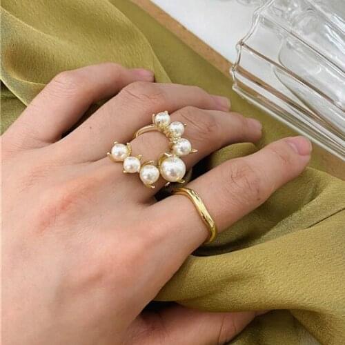 New Trend Exaggerated Personality Pearl Beads Finger Ring For Women Elegant European Charms Ring Fashion Jewelry Girl Gift