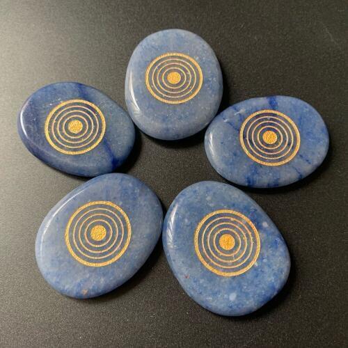 Natural Blue Aventurine Palm Stones Carved Spiral Symbol Healing Power Stones Semiprecious Crystal Fengshui Decor