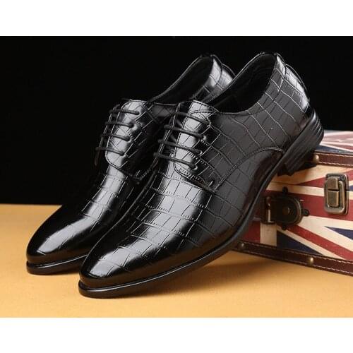 Black Men Suit Shoes Party Mens Dress Shoes Italian Leather Zapatos Hombre Formal Shoes Men Office Sapato Social Masculino