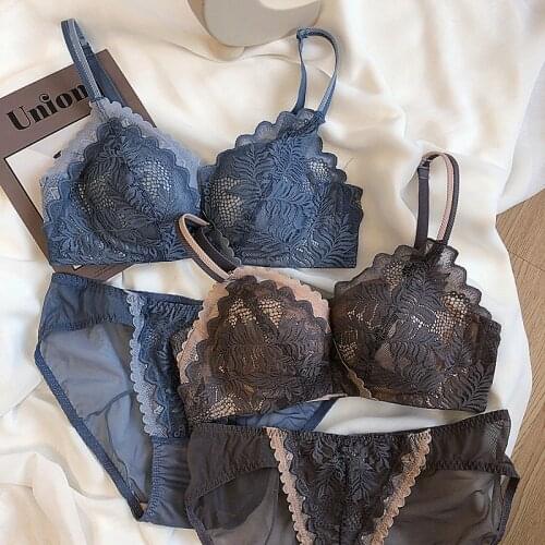 Wriufred Underwear womens gather thickening adjustable type without underwire bra set sexy stitching lace deep V lingerie sets