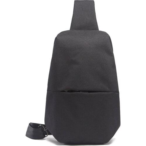 Male Shoulder Bags USB Charging Crossbody Bags Multifunctional Fashion Theft Chest Bags Short Trip Messengers Bag 2020 New