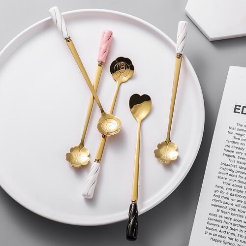 100% Brand New Coffee Spoon Dessert Fork Teaspoon with Ceramic Handle Flower Ice Spoon Coffee Stirring Spoon Stainless Steel 1pc