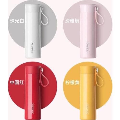 Wholesale 320ml Double layer Timed Reminder Water bottle Tritan bpa free Smart health cup