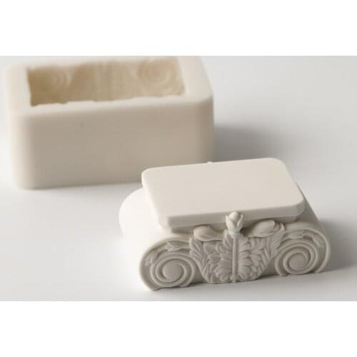 3D European Retro-Roman Column Base Aromatherapy Candle Mold Silica gel Sugar molds DIY Chocolate Cake Decorative Baking Tool