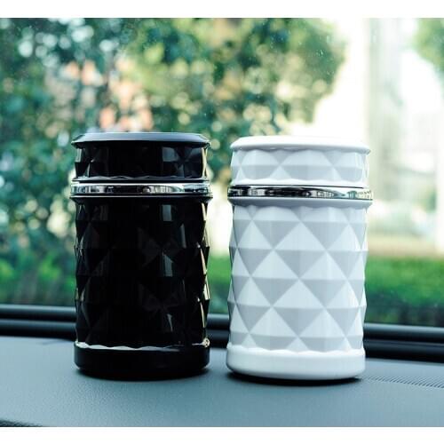 Portable LED Light Car Ashtray Universal Cigarette Cylinder Holder Car Styling Hot Sale Car Accessories