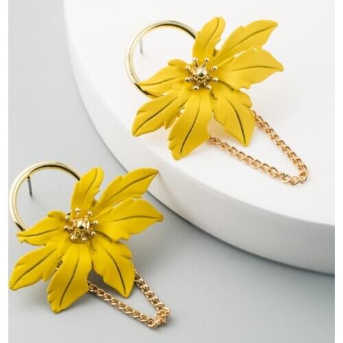 Free Shipping HER013 50 Pairs/lot 4 X 5 CM Alloy Floral Earrings Ear Nail Fashion Earrings Women Wearing Jewelry 4 colors