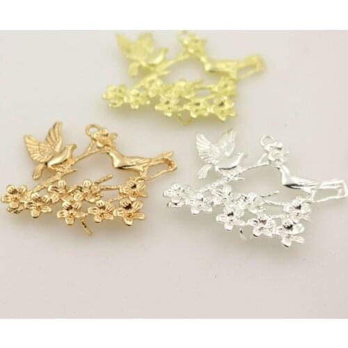 Filigree Flower Lover Birds on Branch Pendant Charms Connectors Metal High Quality Gold Color DIY Stuffs Jewelry Accessories