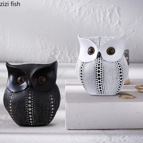 Modern Home Decoration Accessories Resin Animal Decorative Ornaments Owl Statue Crafts Desktop Decoration Statue Decor Figurines