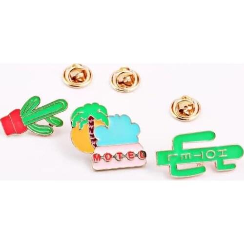 Accessories Autumn and winter new Enamel Cactus Cactus succulent plant pin pin brooch