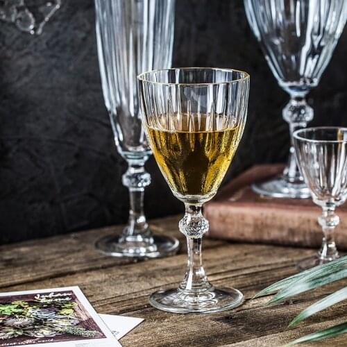 European Vintage Lead-Free Glass Champagne Cup Transparent Diamond Engraved Red Wine Glass Goblet Martini Glass Home Drinkware