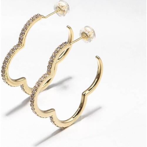 Gold Hoops Earings Stainless Steel Clover Earrings For Women Easy To Match Lucky Clover V Big Round Fashion Jewelry Boho
