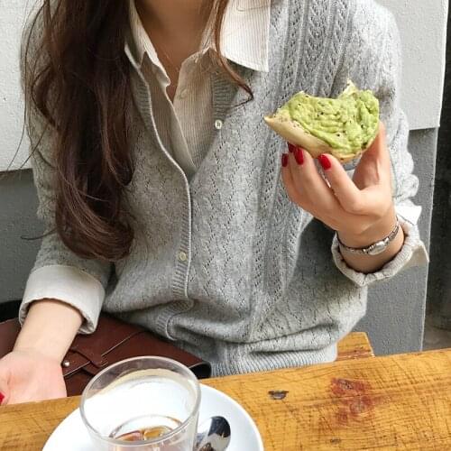 New Oversize Womens Sweaters Autumn Winter sweater Vintage buttons v Neck Cardigans Single Breasted Puff Sleeve Loose Cardigan