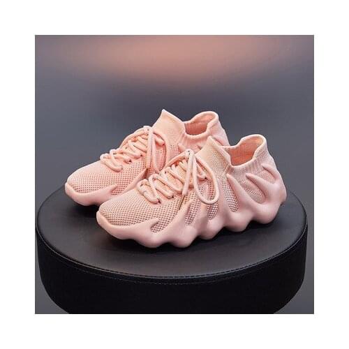 Men Casual Shoes 2021 Spring Fashion Volcanic Shoes Breathable Coconut Shoes Flame Mens Socks Shoes Outdoor Walking Sneakers