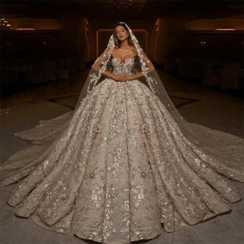 Dubai Luxury Wedding Dress Plus Size Chapel Train Sweetheart vestido de novia Appliqued Bridal Wedding Gowns vestidos de novia