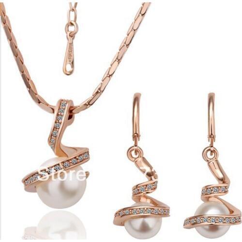 Gold color imitation pearl Mother Shell Pearl Necklace&Earrings Set Fashion Wholesale Jewelry gifts for Woman Girls